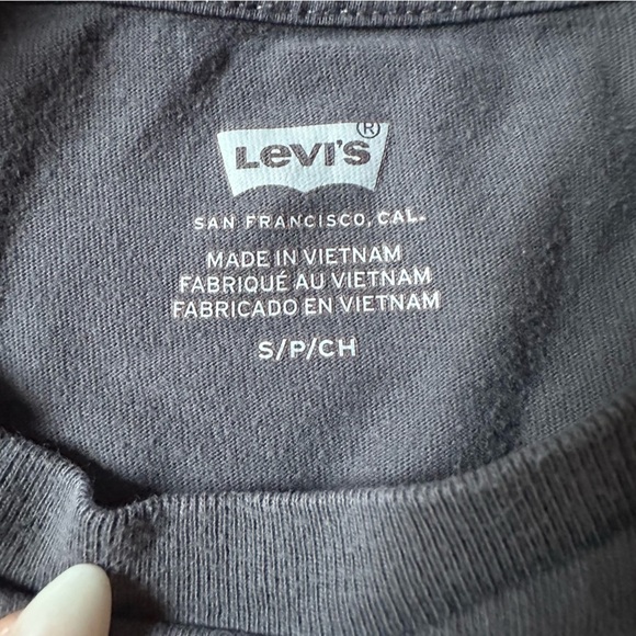 Levi’s Men’s S VINTAGE FIT TEE Print T-shirt pirate black Surfing Dragon Red Tab - Picture 6 of 10